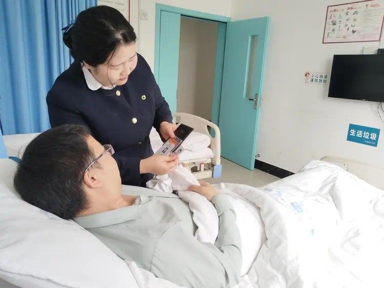 中国人寿在川举办主题调研采访活动，探寻数智服务与智慧消保新路径