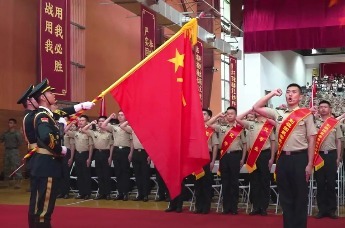 首战用我，用我必胜！火箭军工程大学2026届毕业典礼燃爆全场