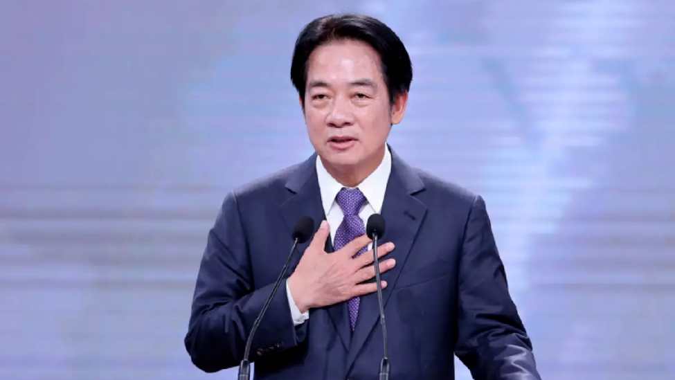 李胜峰痛批民进党对不起台湾人，全党大贪腐还各种卖台