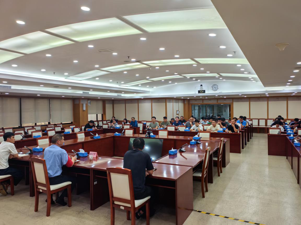 绷紧交通安全“安全弦”！西乡街道抓实公务车辆安全培训与规范管理