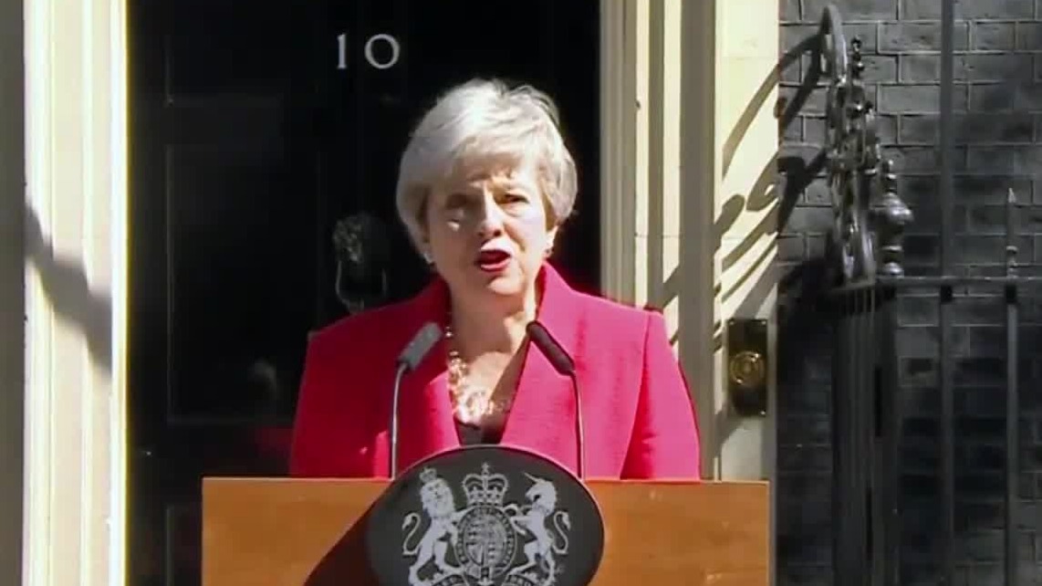 脱欧十年代价尽显！首相轮番更替，英国经济深陷多重困境