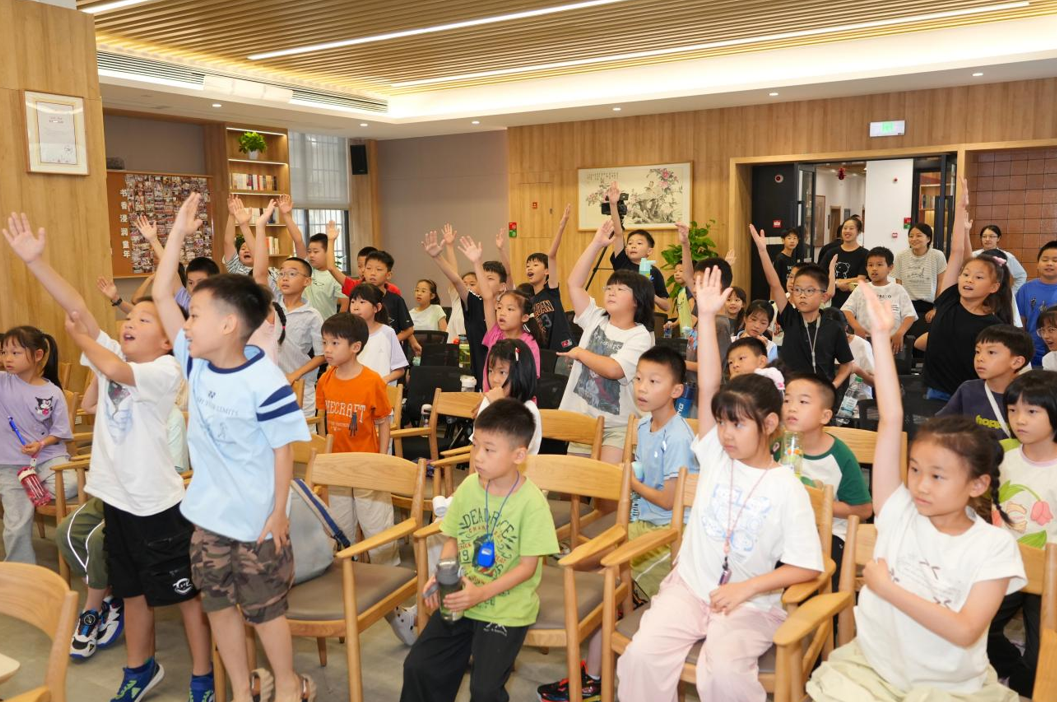科普阅读赋能少年成长——2026岳麓书会“悦科普”暨“讲书吧！少年”走进湖南省委机关图书馆