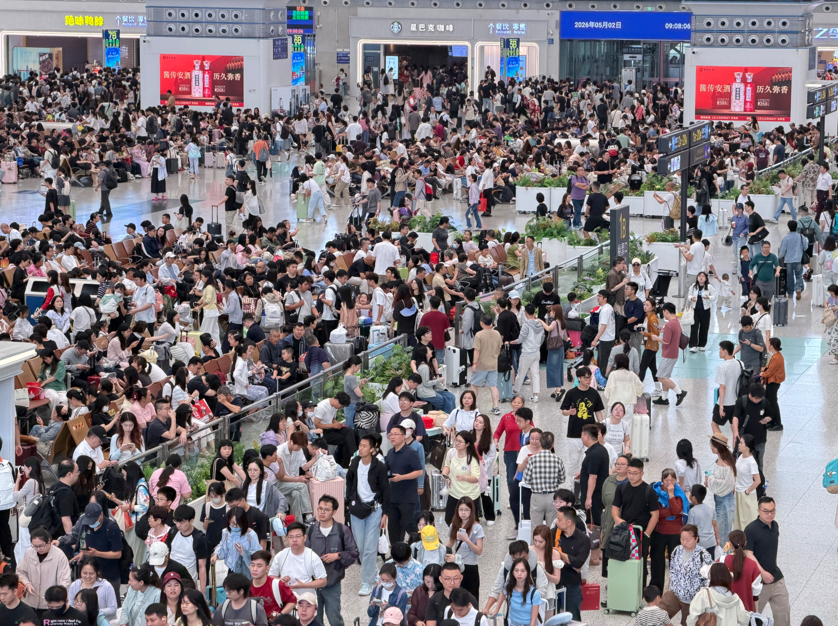 暑运前20天  深圳铁路累计运输旅客超1100万人次