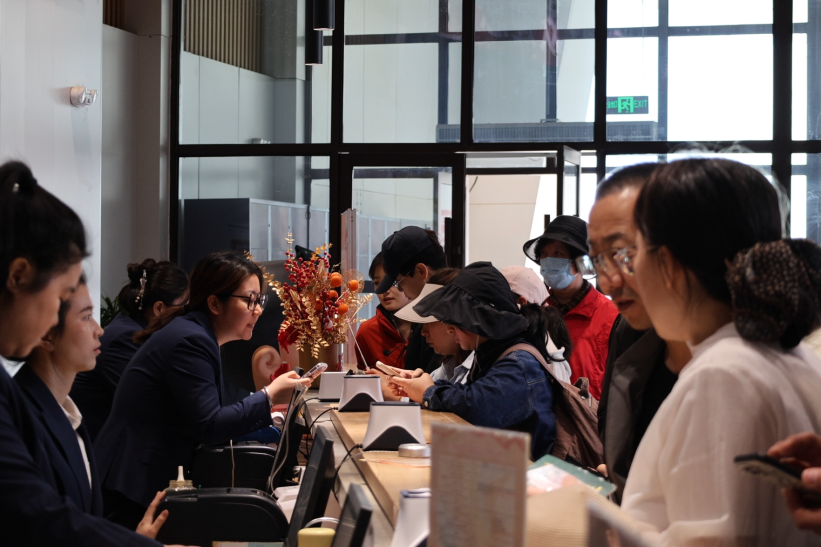 六大洲网络达人畅游金城拉牛大刻葫芦体验感MAX(图16)