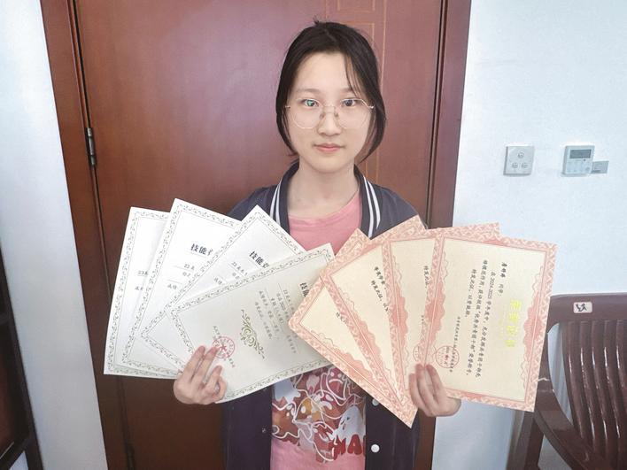 詹舒婷