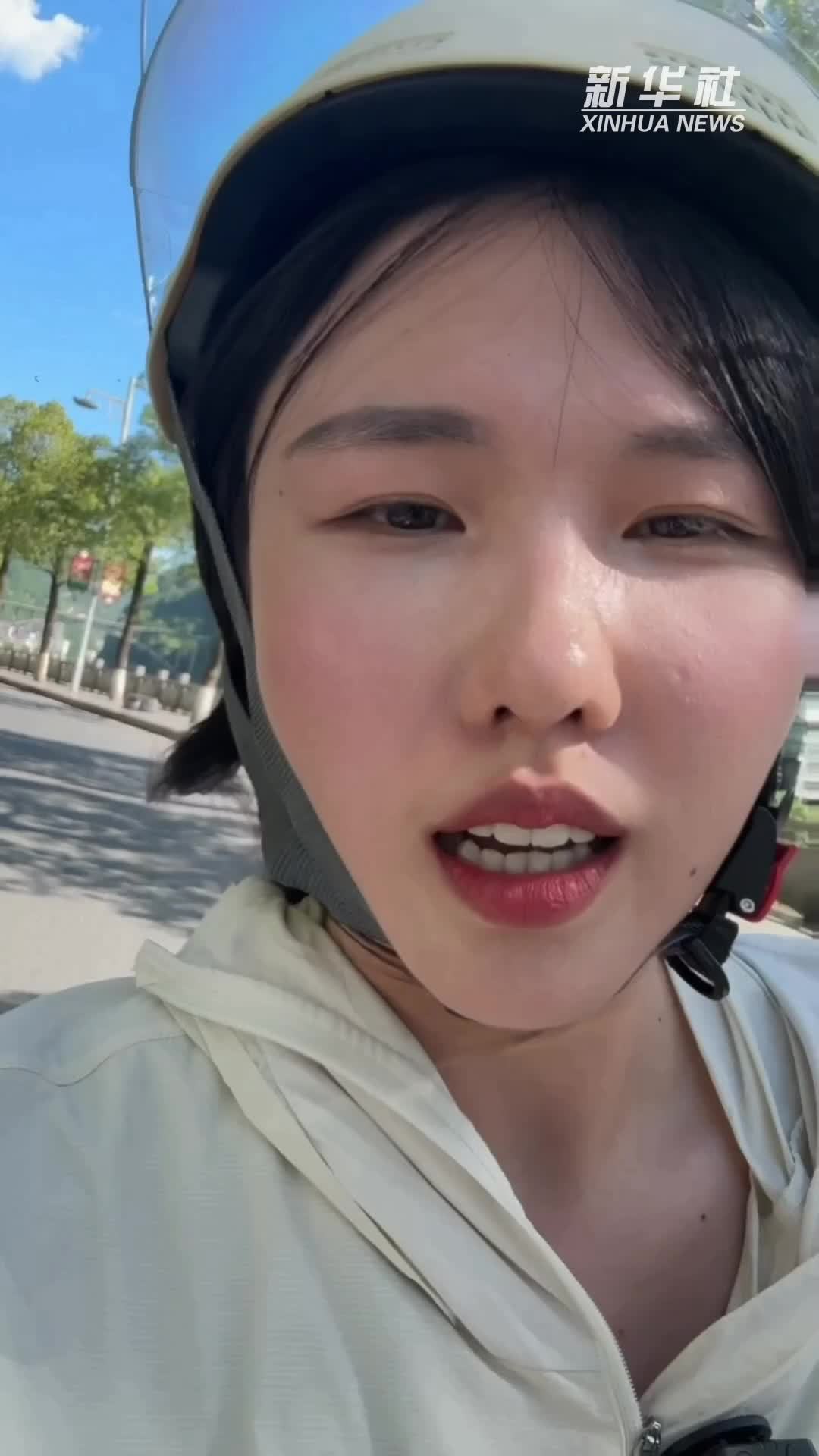 防灾减灾救灾一线见闻｜记者随摩托大队运送救援物资