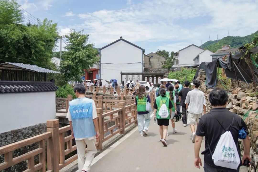 “乡”遇青春！奉化村里，来了这样一批年轻人！