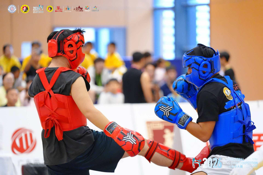 图为：大赛现场