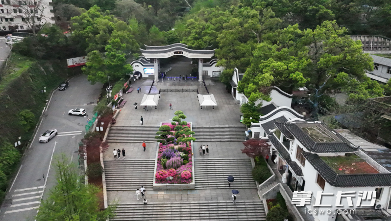 东门人行入口鸟瞰效果图。均为通讯员 刘雅静 供图