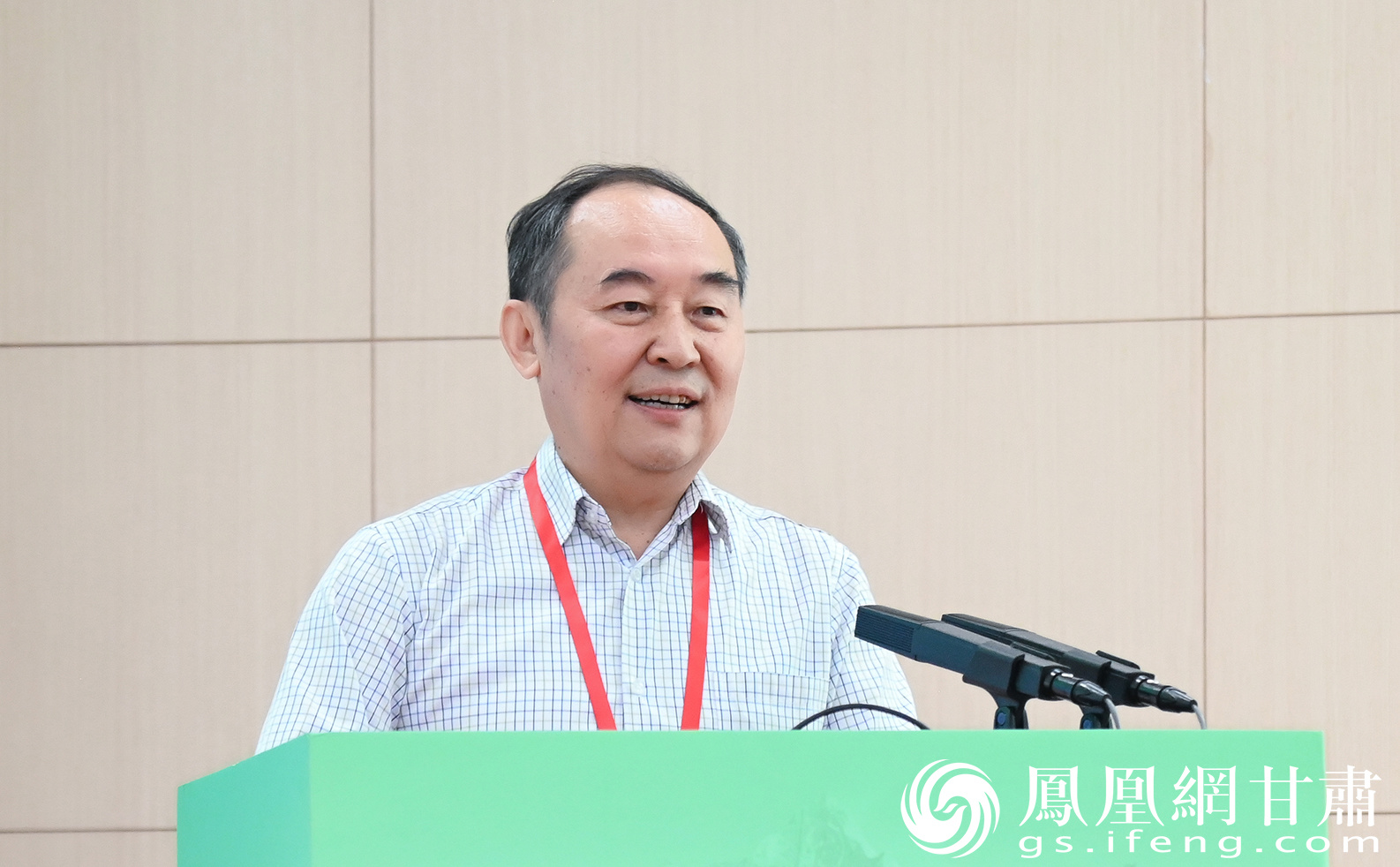 中国科学院院士种康说,兰州大学寒旱生命系统与智造科学中心的成立正当其时、适逢其势。