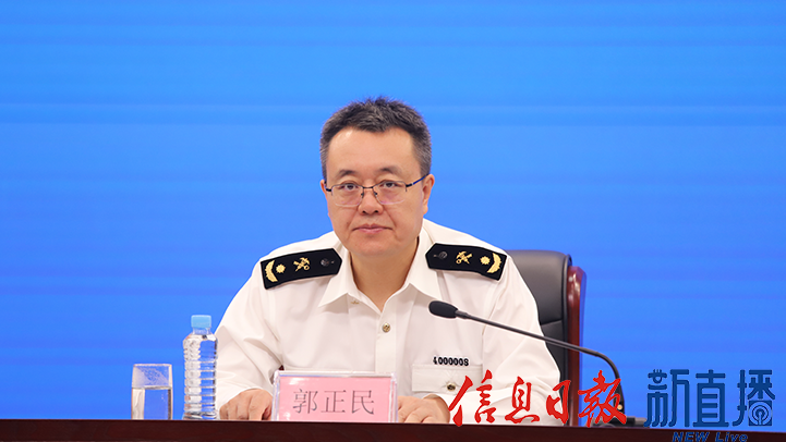 南昌海关副关长、党委委员郭正民