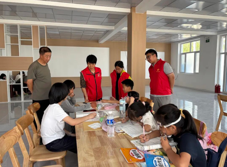 宁晋县北鱼乡暑期公益课堂开课 守护乡村儿童多彩假期