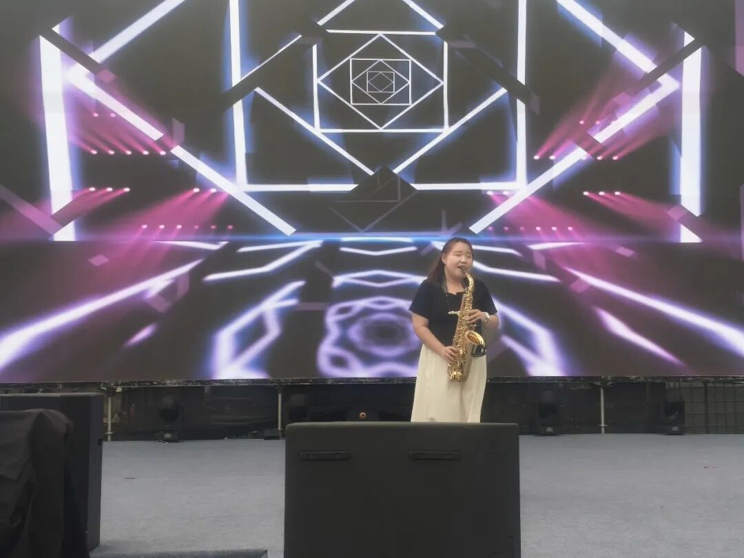 萨克斯独奏《让我背你吧》
