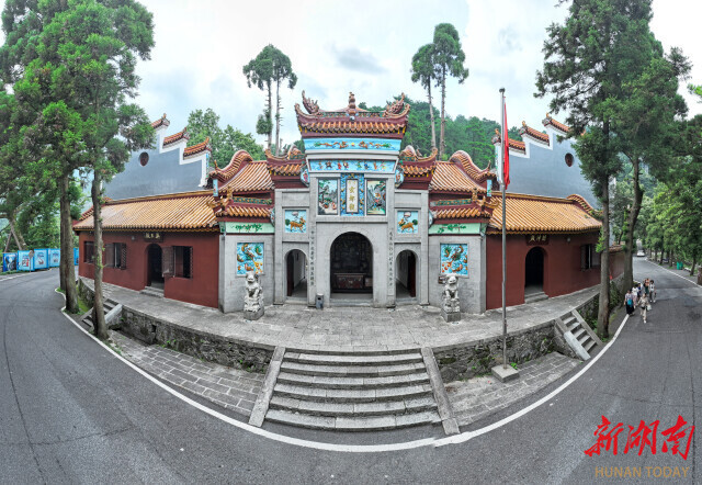 位于南岳衡山半山腰的玄都观。