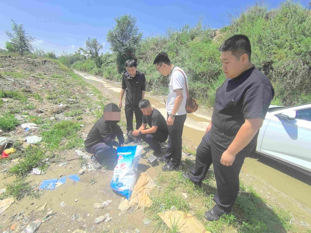 嫌疑人被抓获