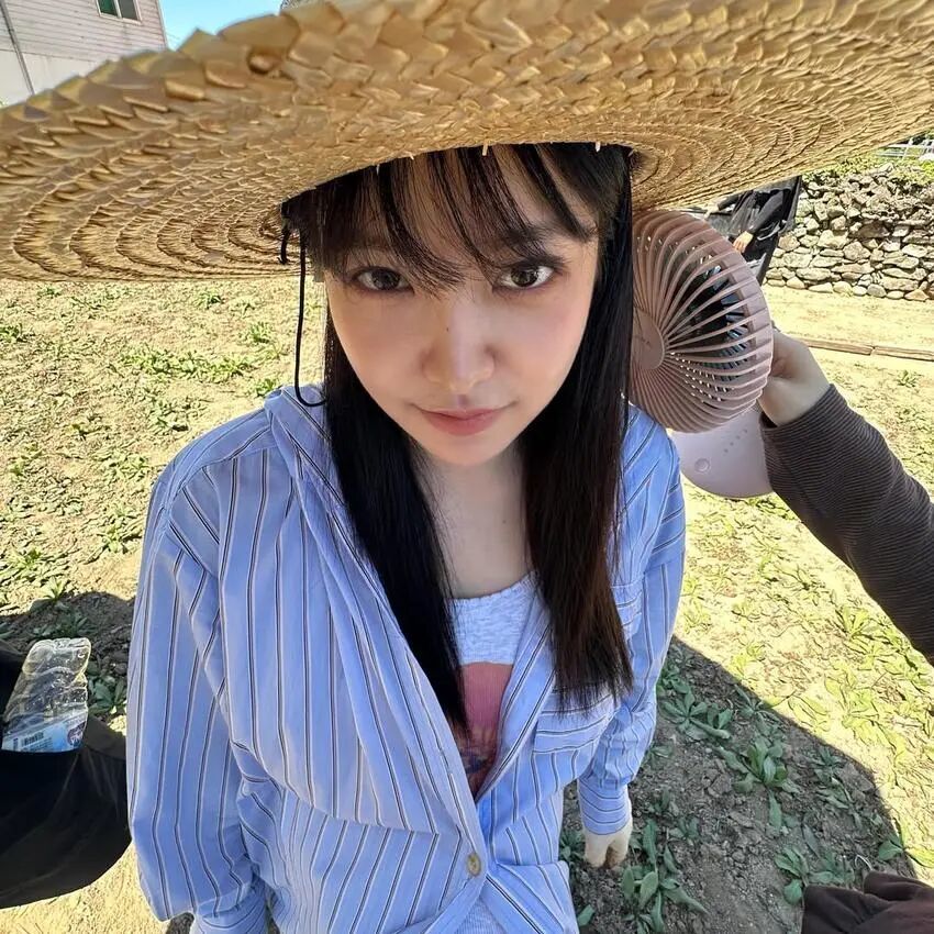 它被欧阳娜娜带火了!夏天这样穿超有生命力 它被欧阳娜娜带火了!夏天这样穿超有生命力