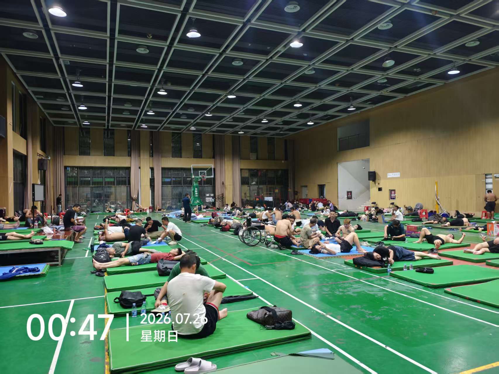 西乡街道严阵以待防御台风 全力筑牢防风防汛安全屏障