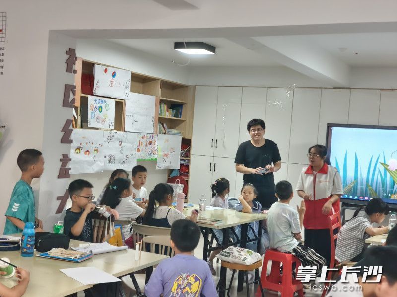 托管班一角。