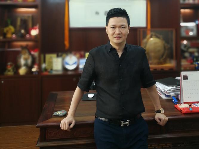 圣火科技创始人兼董事长钟坚