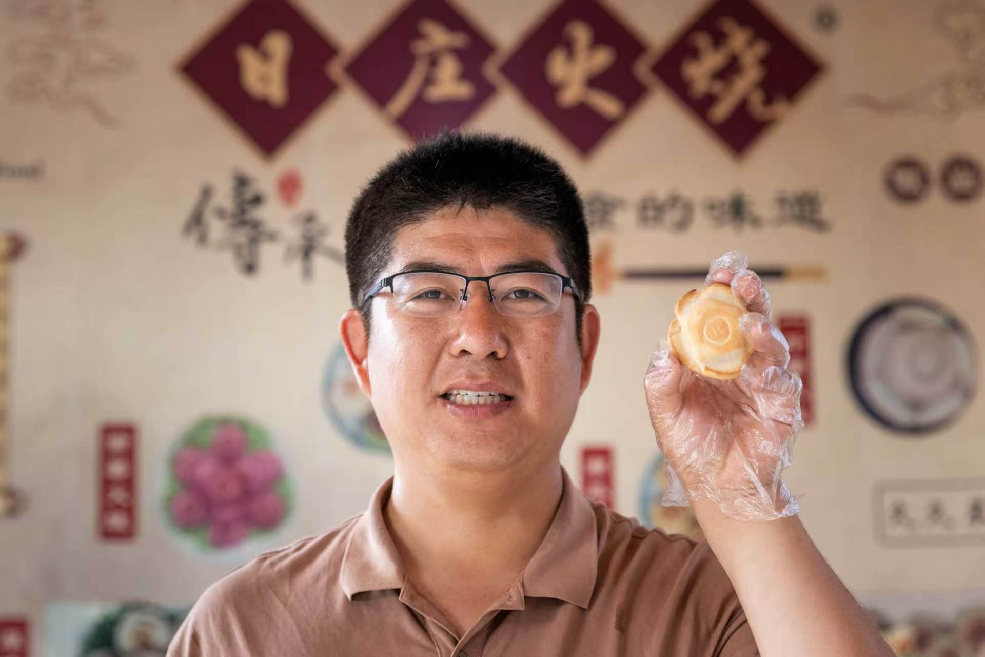 青岛乡里乡亲|乡土文化带头人徐笑:一炉麦香续百年