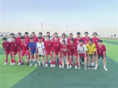 江西萍乡：绿茵场上传情谊 民族团结绽芳华（图）