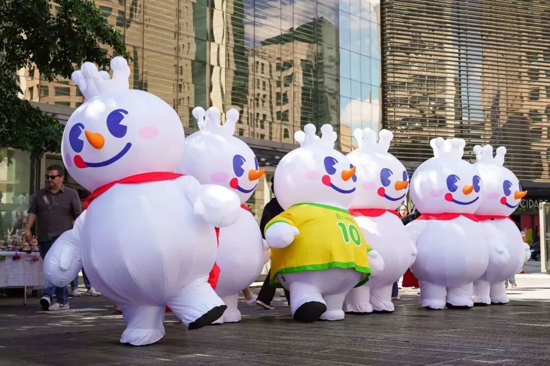 蜜雪冰城IP。