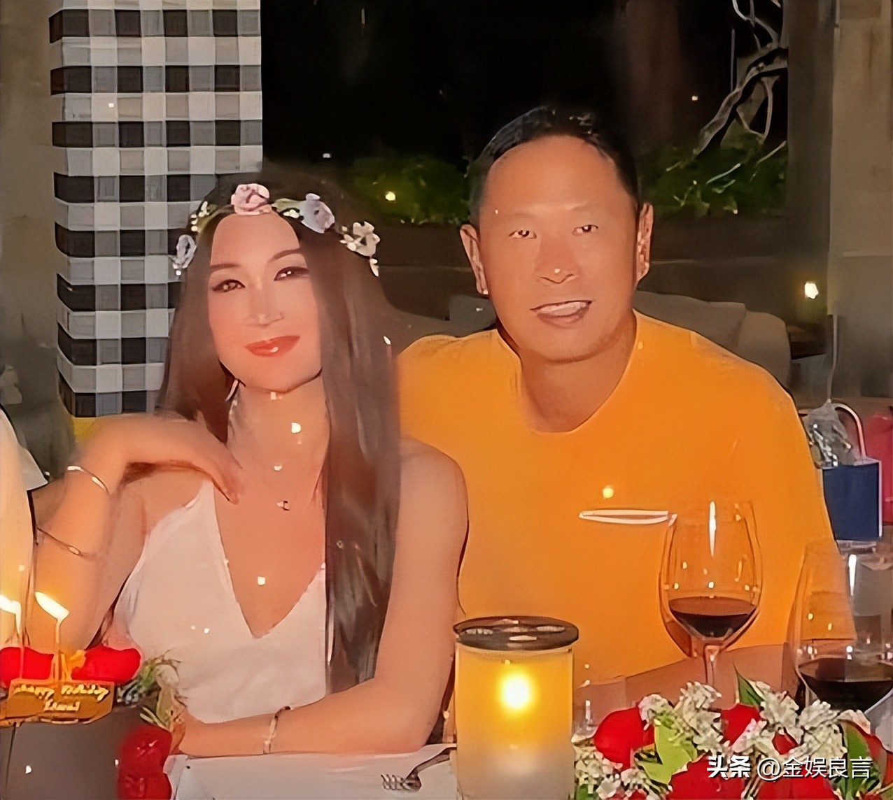 温碧霞59岁庆生照引热议,发福显龄养子坐姿抢镜 第6张 温碧霞59岁庆生照引热议,发福显龄养子坐姿抢镜 第6张