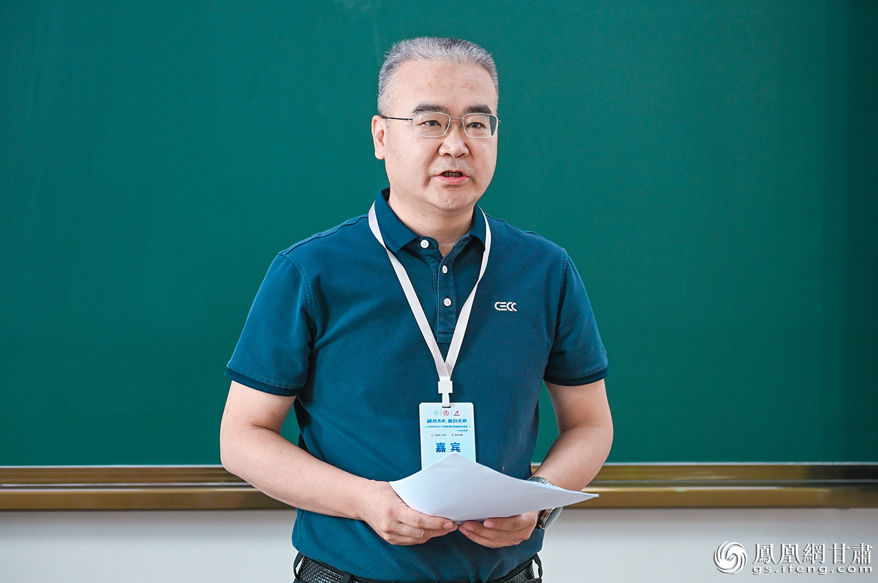 兰州大学信息科学与工程学院党委书记陈文波表示,人工智能快速发展为高校人才培养带来了新的机遇。