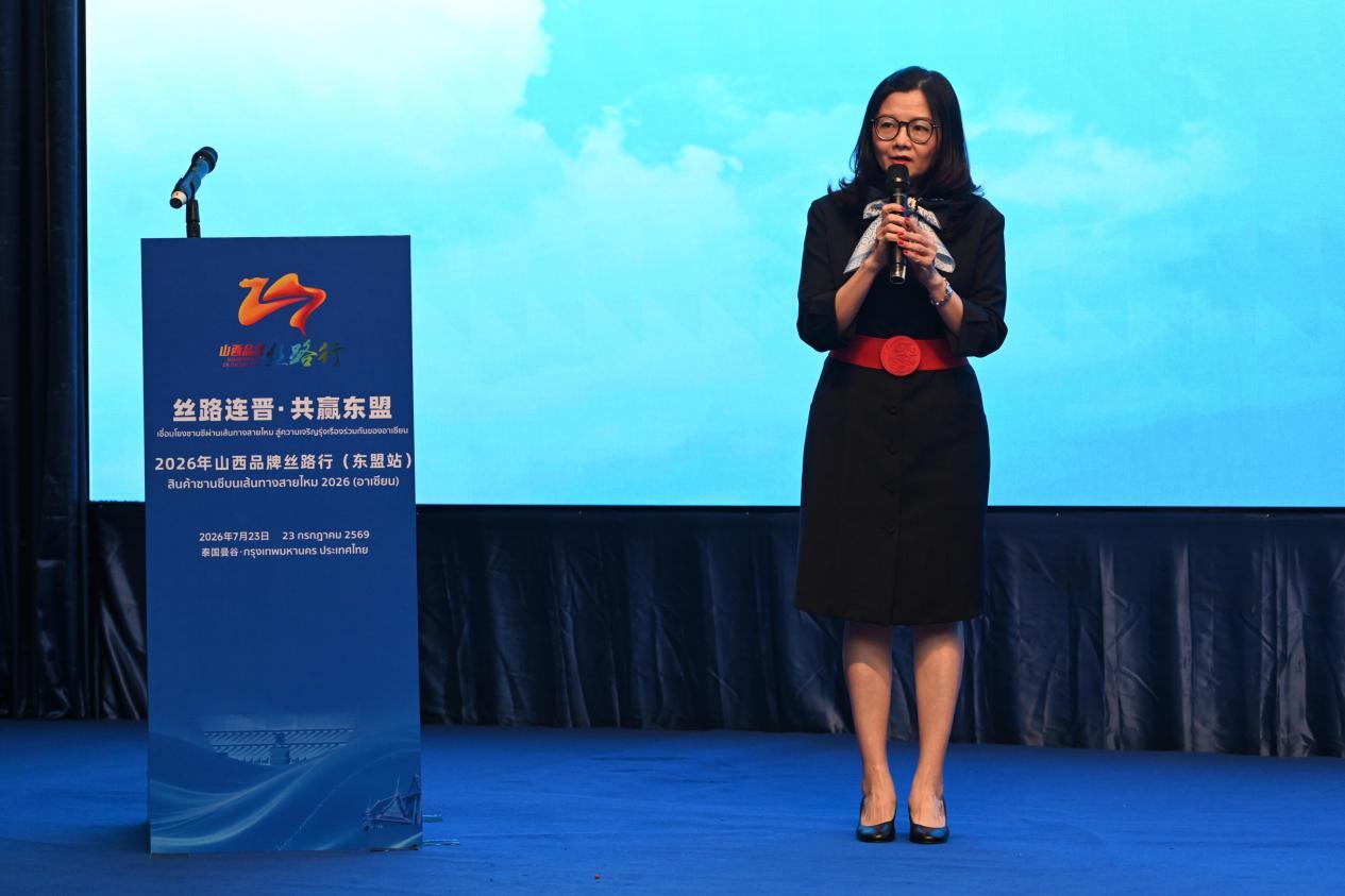 中国东方航空曼谷营业部客户经理 徐素华
