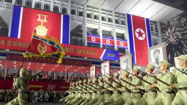 朝鲜庆祝祖国解放战争胜利73周年