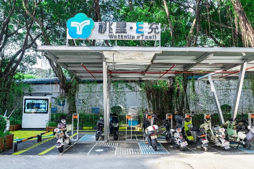 “边角料”变幸福角 南山桃源街道巧解家门口充电难 解锁社区民生幸福新图景