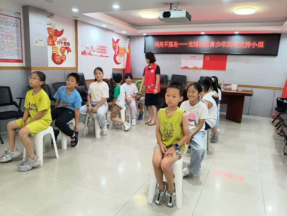 以动作传心意,靠配合凝小队