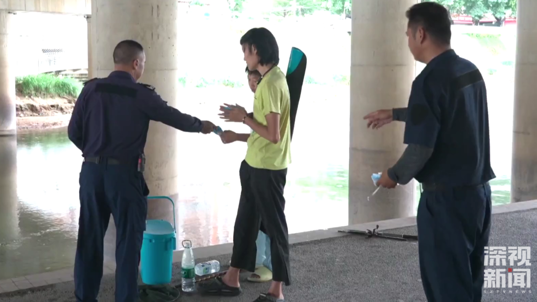 “红霞”来袭,深圳水务人硬核守护!
