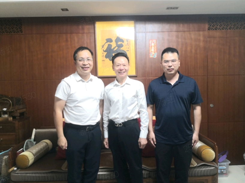 尊崇荣光，情暖兵心 ——香蜜湖街道“八一”系列活动综述