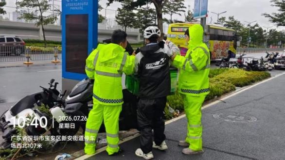 逆风而行护平安 西乡街道蚝业社区全力抗击台风“红霞”交出“零伤亡”答卷