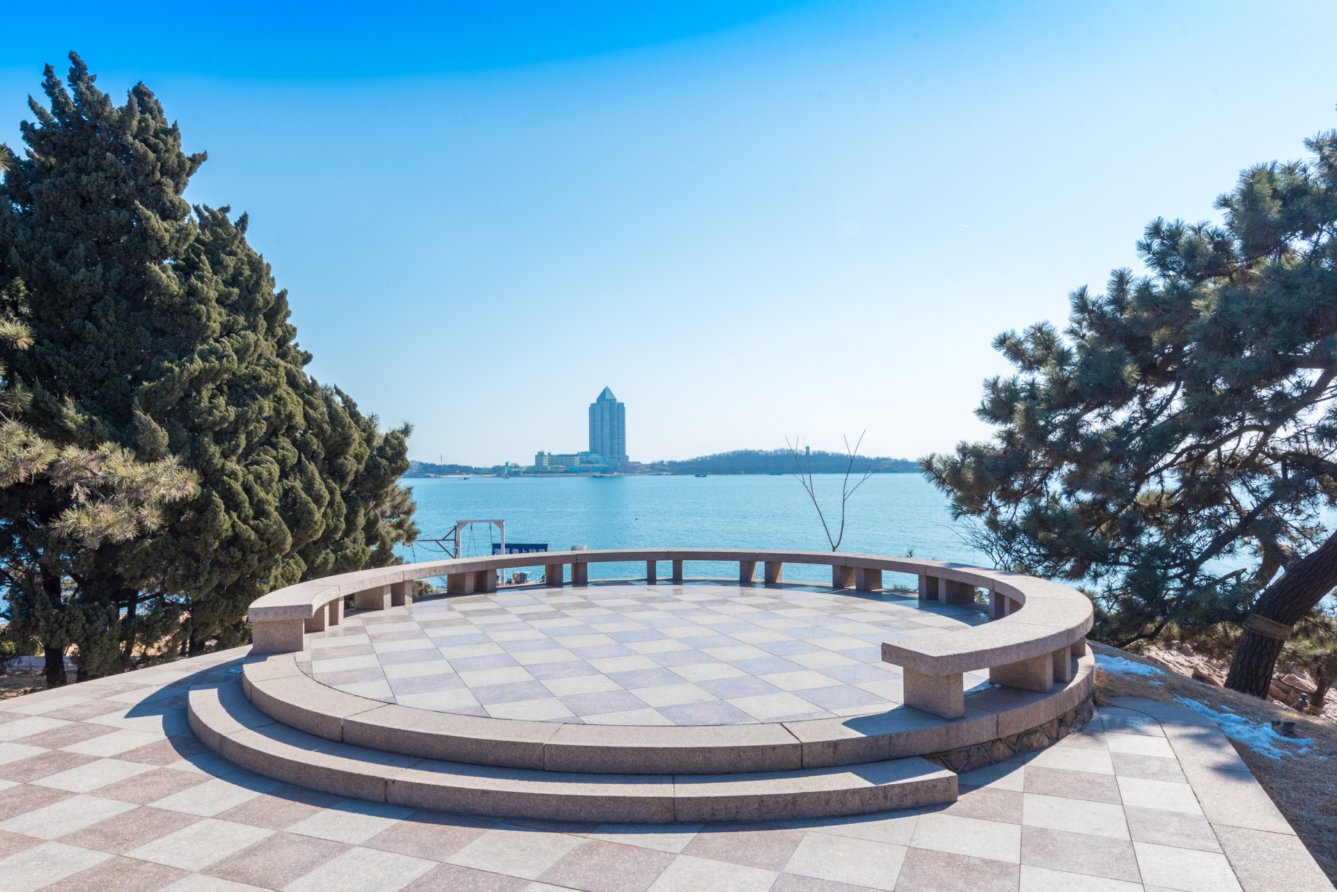 循着缤纷色调 沉浸式解锁独属于青岛“多巴胺”浪漫