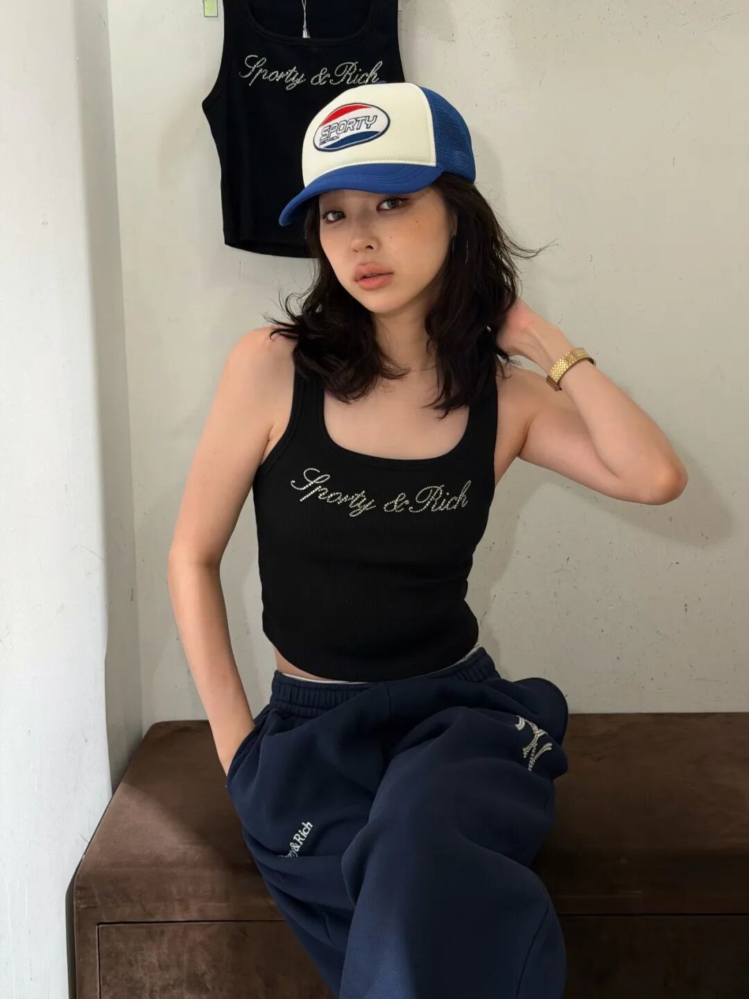 只穿工字背心,就够度过整个夏天? 只穿工字背心,就够度过整个夏天?