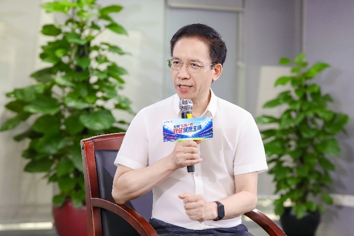 深圳市南山区人民医院疼痛科主任医师肖礼祖
