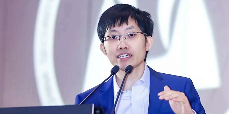 梁文锋一把浮盈8.27亿！长鑫IPO背后的“私募最大赢家”