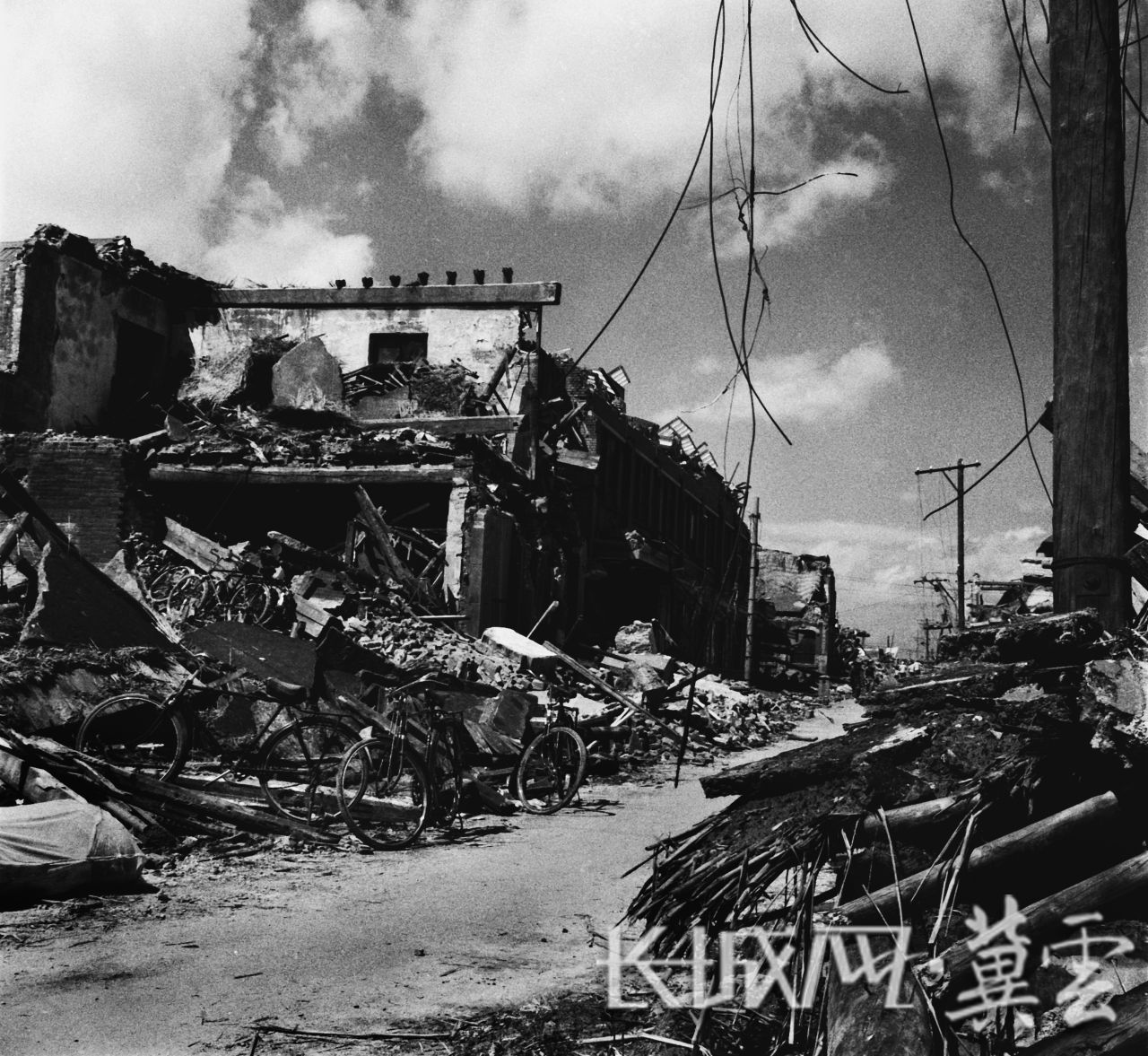 地震后的街道。常青 摄