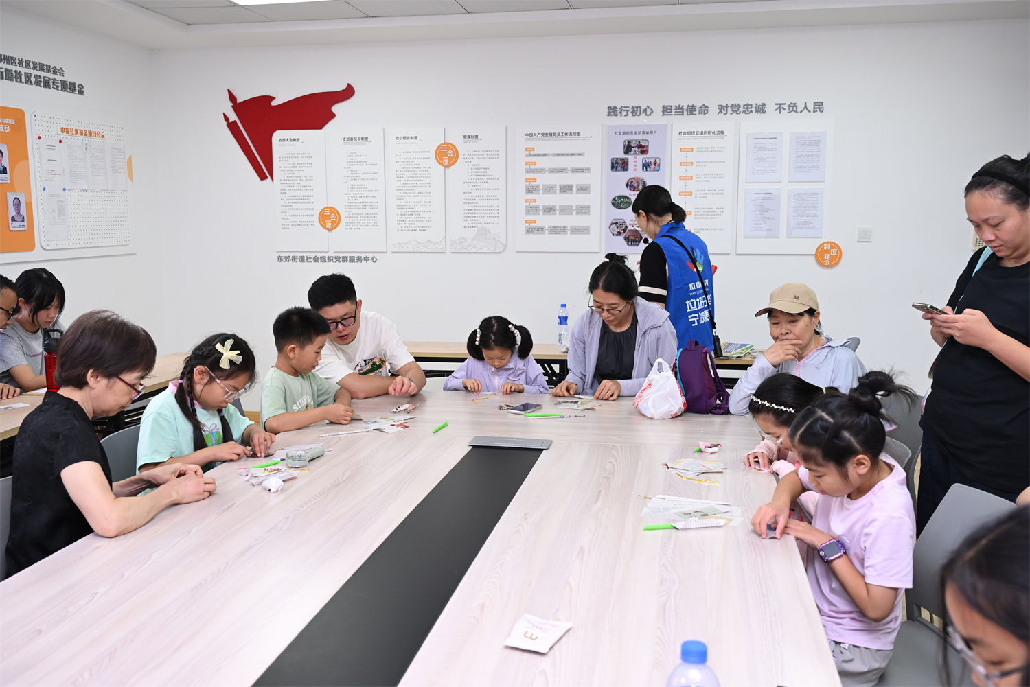 “绿”动东郊&middot;分类同行 宁丰社区开展垃圾分类亲子研学活动