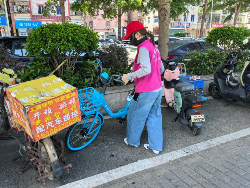 精细治理“绣”美景 巾帼力量管妥“小电车”——西乡街道南昌社区妇联精准整治电动车乱象