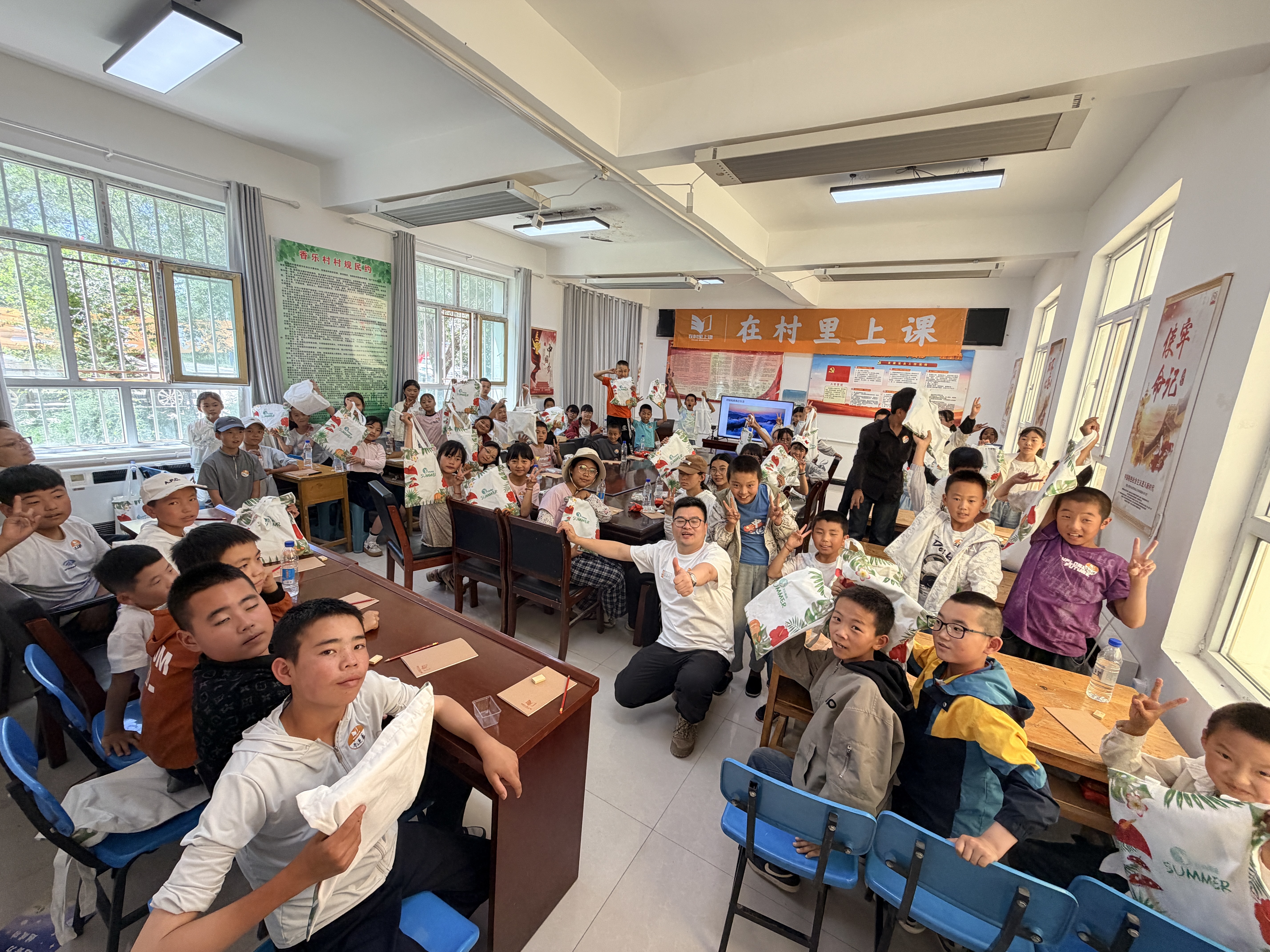 跨越山海,赴一场高原之约:第八季“在村里上课”青海都兰公益行圆满收官