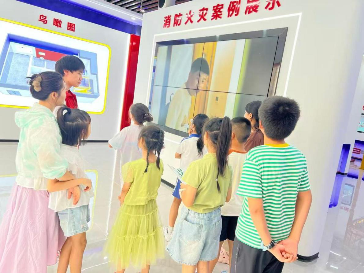 “消防小喇叭” 西乡街道永丰社区举办小小安全讲解员培育小组
