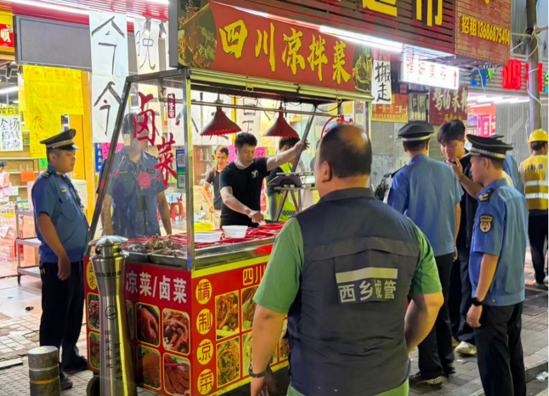 夜色不“添堵” 守护有温度——西乡街道精细守护夜间“烟火秩序”