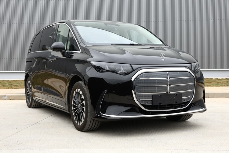 梅赛德斯-奔驰纯电MPV车型VLE完成申报:轴距3米3