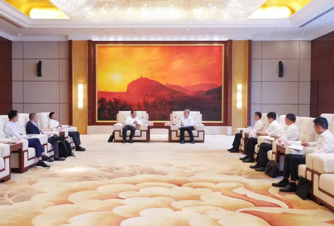 吴书记会见金光集团高层一行(18331103)-20260806152747.jpg