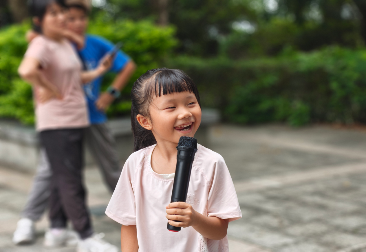 行走的山野课堂——龙珠社区亲子自然研学之旅解锁亲子高质量陪伴