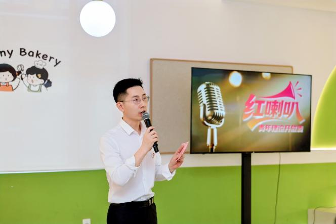 南京江宁:“红喇叭”送“理”进社区