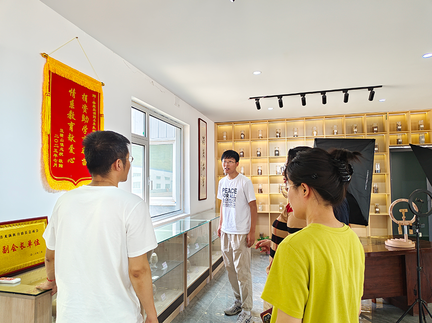 秦皇岛市携手北京中医药大学开展暑期社会实践活动